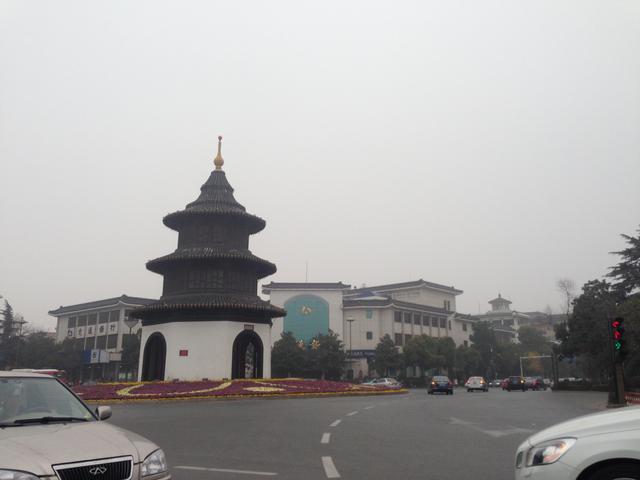 {易七娛樂老虎機}(扬州旅游局电话号码)